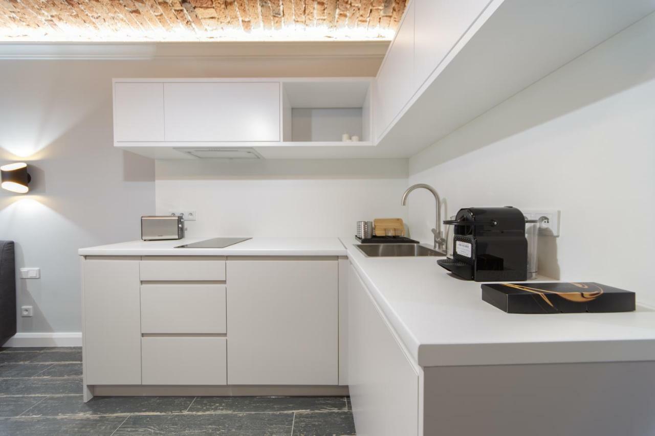 M4 Main Square Studio Краков Экстерьер фото